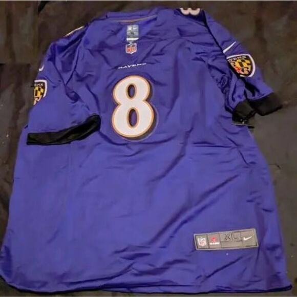 Lamar Jackson Baltimore Ravens autographed jersey with COA 105511 - Picture 4 of 4